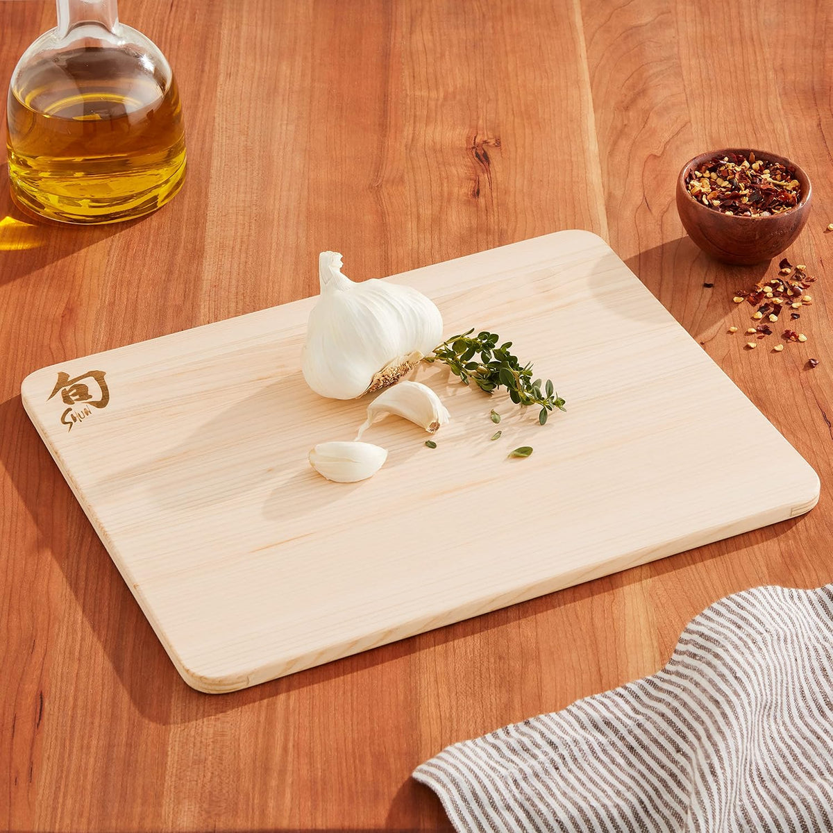 Shun Cutlery Small Hinoki Cutting Board